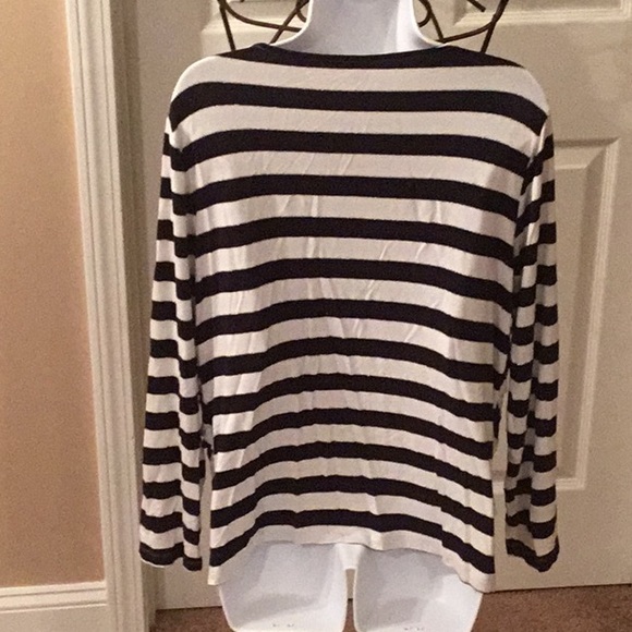 CHICO’S TOP - Picture 6 of 8